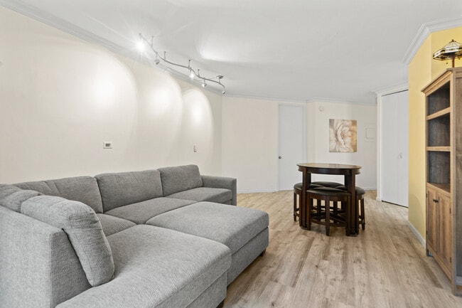 Building Photo - 7004 JFK Blvd E