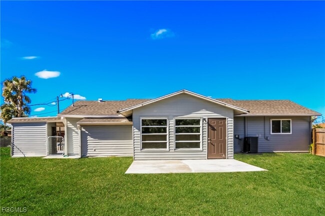Building Photo - 1058 Riggs St