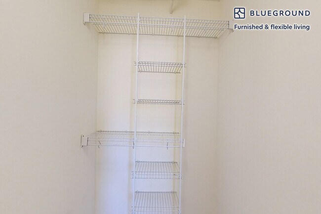 Building Photo - 27 Barker Ave