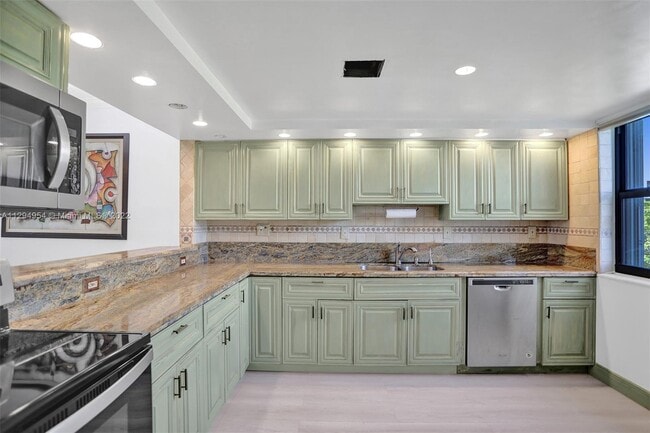 Building Photo - 406 Poinciana Island Dr