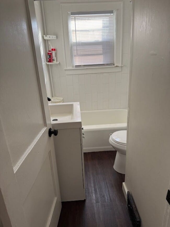 Building Photo - Make this your home 4Bedroom 2 bath home with one car garage $1550 per month