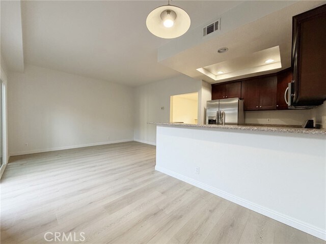 Building Photo - 73 Goldenrod