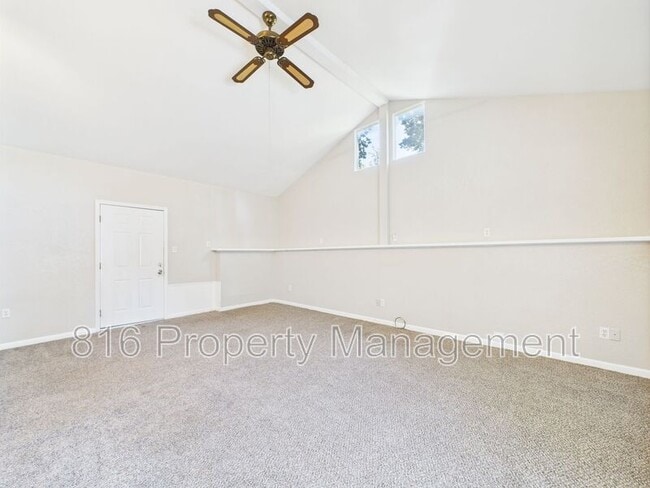 Building Photo - 4321 N Lister Ave