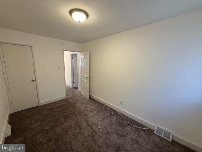 Building Photo - 12450 Knights Rd