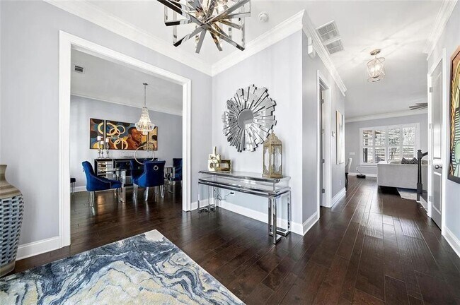 Building Photo - 3165 Oakdale Rd