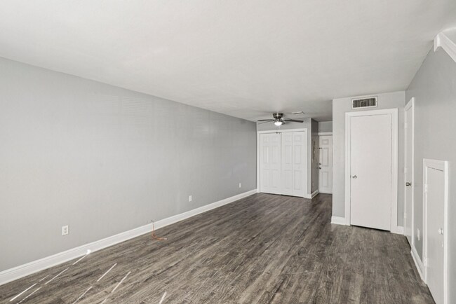 Building Photo - 4495 Frankie Ct