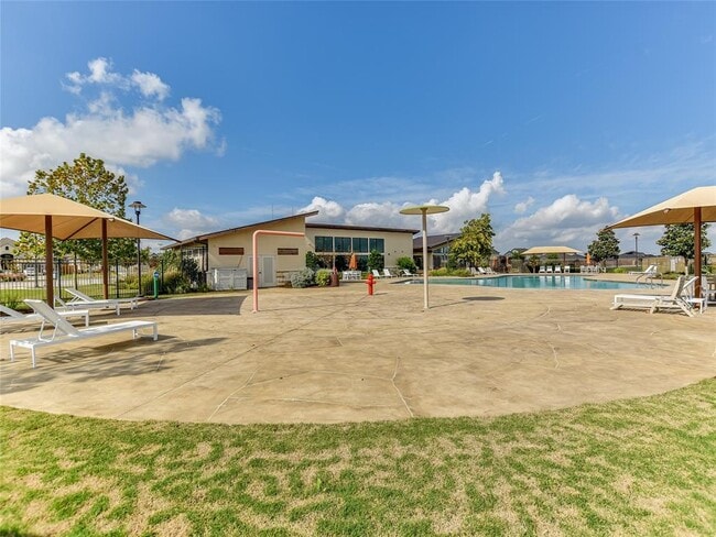 Building Photo - 1016 Paddock Ln