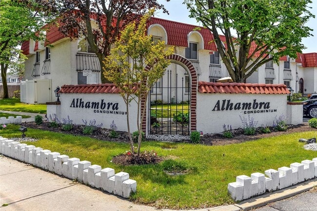 Primary Photo - 95 Alhambra Dr