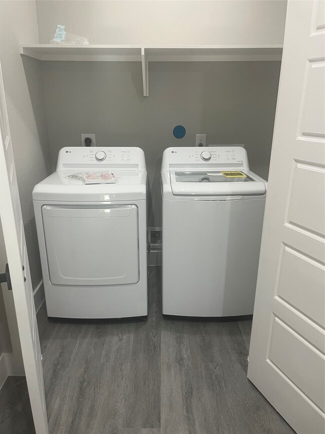 Building Photo - 8010 Easter St