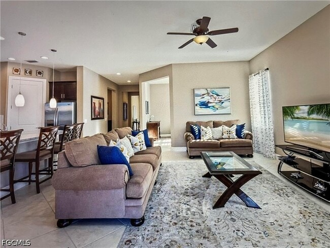 Building Photo - 12690 Fairington Way