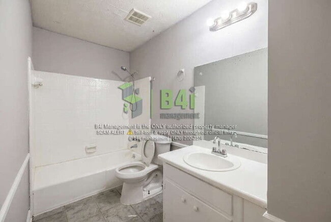 Building Photo - 1010 Sexton Dr