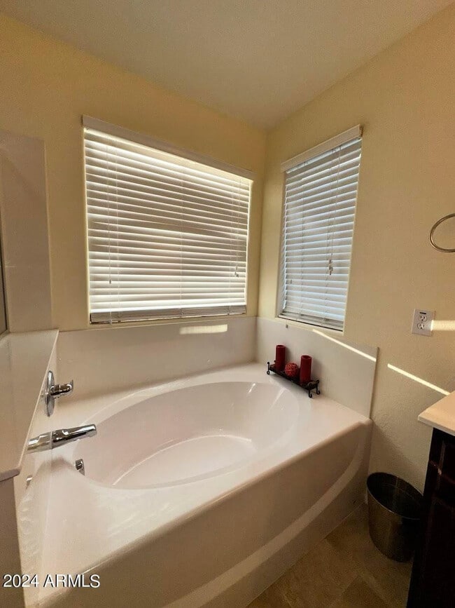 Building Photo - 3823 E Trigger Way