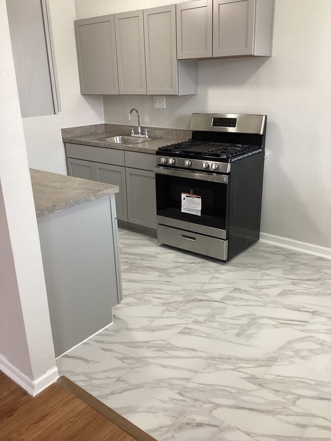 Interior Photo - Montgomery House