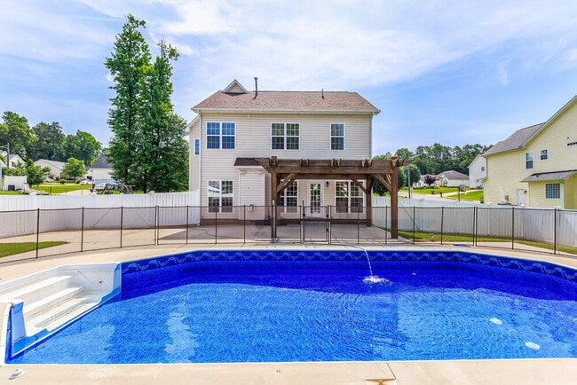 Building Photo - 4309 Donnell Dr