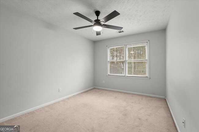 Building Photo - 115 Rockhurst Chase