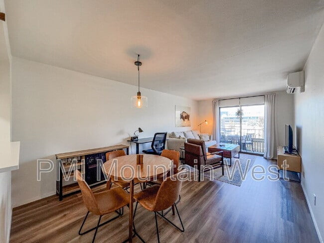 Building Photo - 339 E 600 S