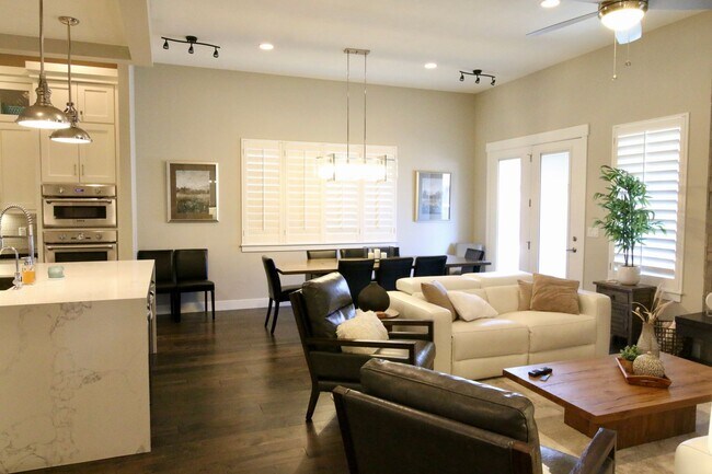 Building Photo - Lovely Home For Rent In Highland, UT