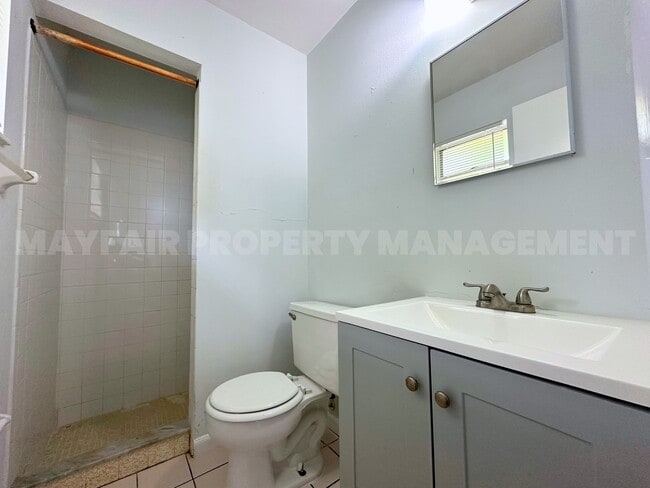 Building Photo - 4523 Gulfstream Rd