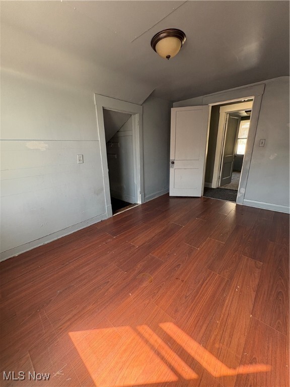 Building Photo - 826 Roxbury Ave