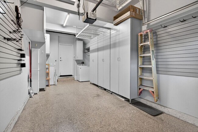 Building Photo - 23412 Pacific Park Dr