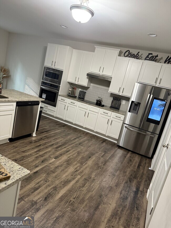 Building Photo - 232 Sophie Cir