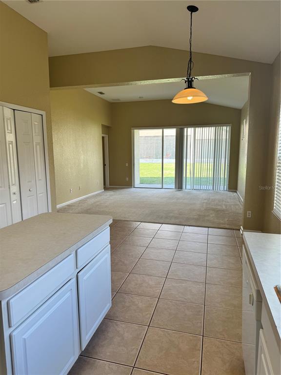 Building Photo - 2327 Meadow Oak Cir