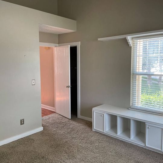 Building Photo - 7373 E Iowa Ave