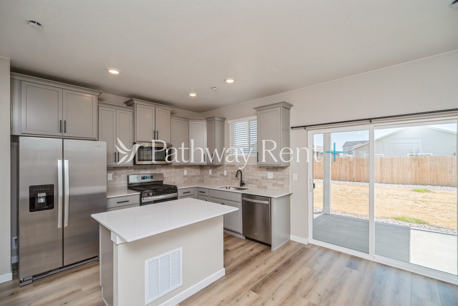 Building Photo - 9424 Yampa St