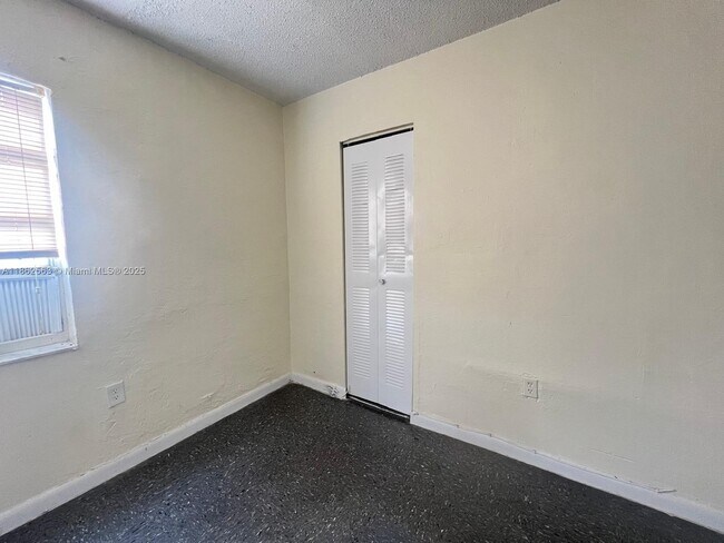 Building Photo - 1801 NW 54th St