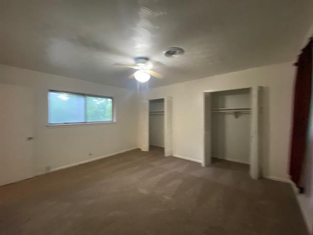 Building Photo - 3010 Nottingham Dr