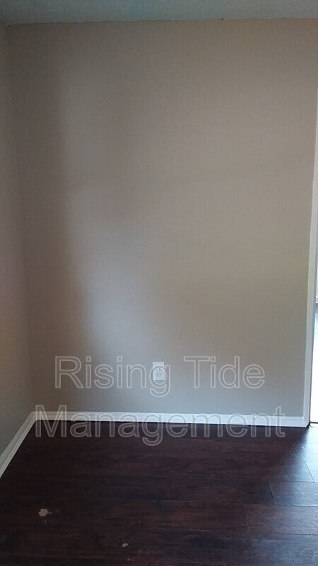 Building Photo - 1728 33rd St Ensley