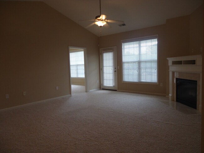 Building Photo - 2645 McArthur Landing Cir