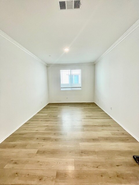 Building Photo - 2538 Wild Rose St