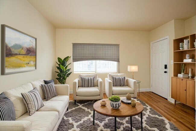 Building Photo - 1716 Capitol Ave NE