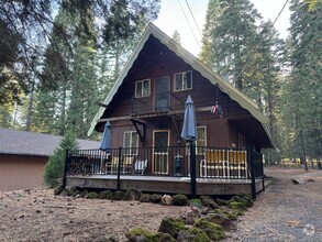 Building Photo - FULLY FURNISHED RENTAL IN LAKE ALMANOR COU...