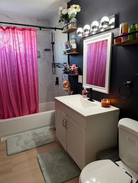 Building Photo - 209 Princeton St