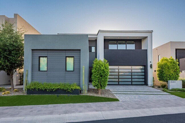 Building Photo - 4544 N Evans Dr