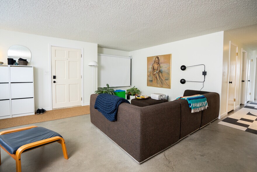 Building Photo - 957 NW 62nd St