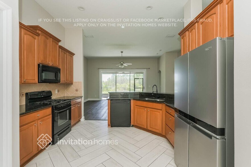 Building Photo - 16317 Bridgewalk Dr