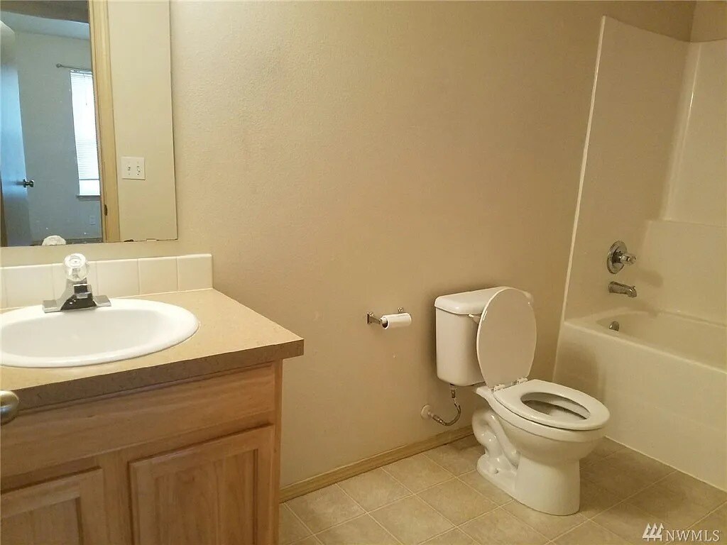 Building Photo - 17420 84th Avenue Ct E