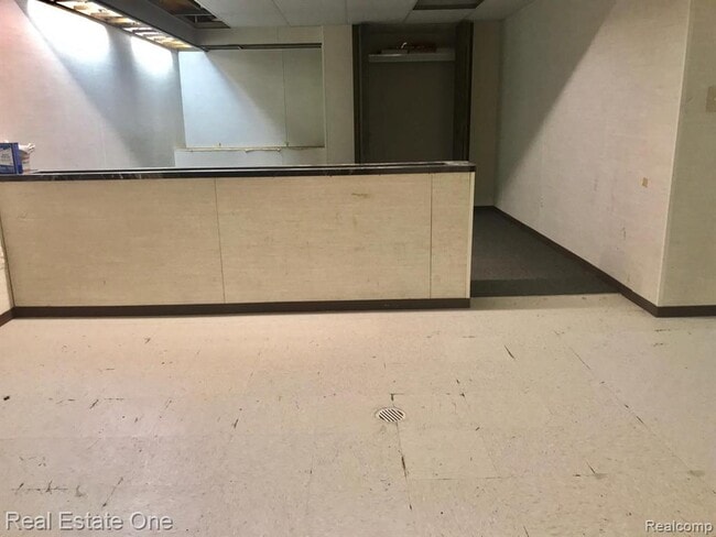 Building Photo - 37147 Evergreen Dr