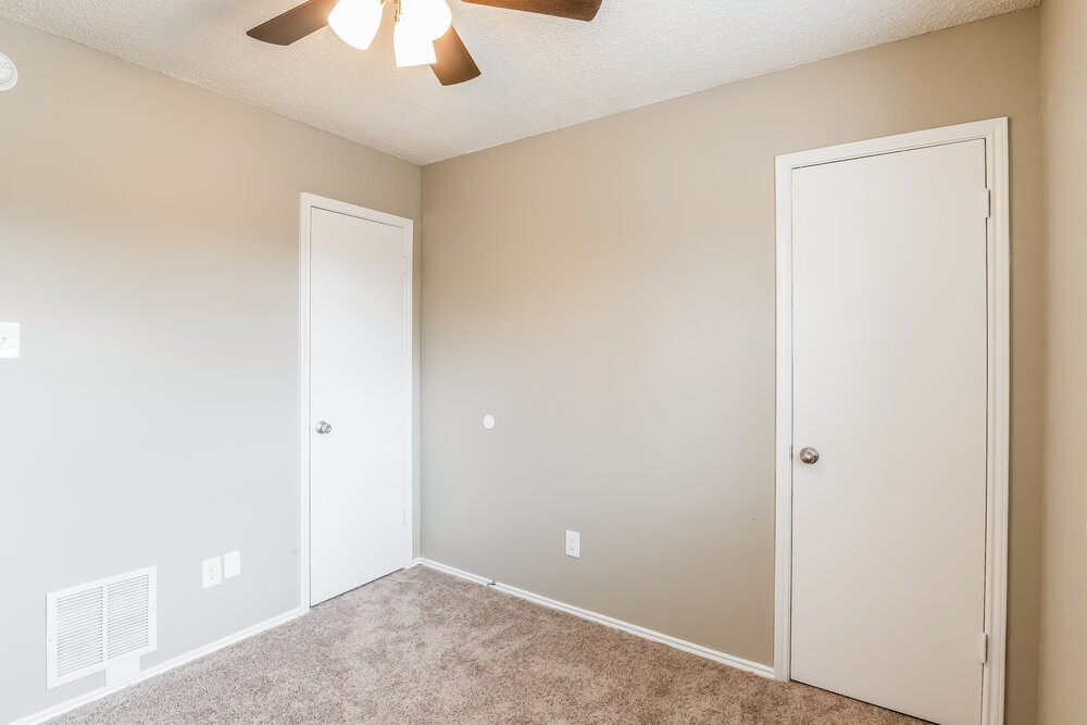 Building Photo - 1513 Long Shadow Ln