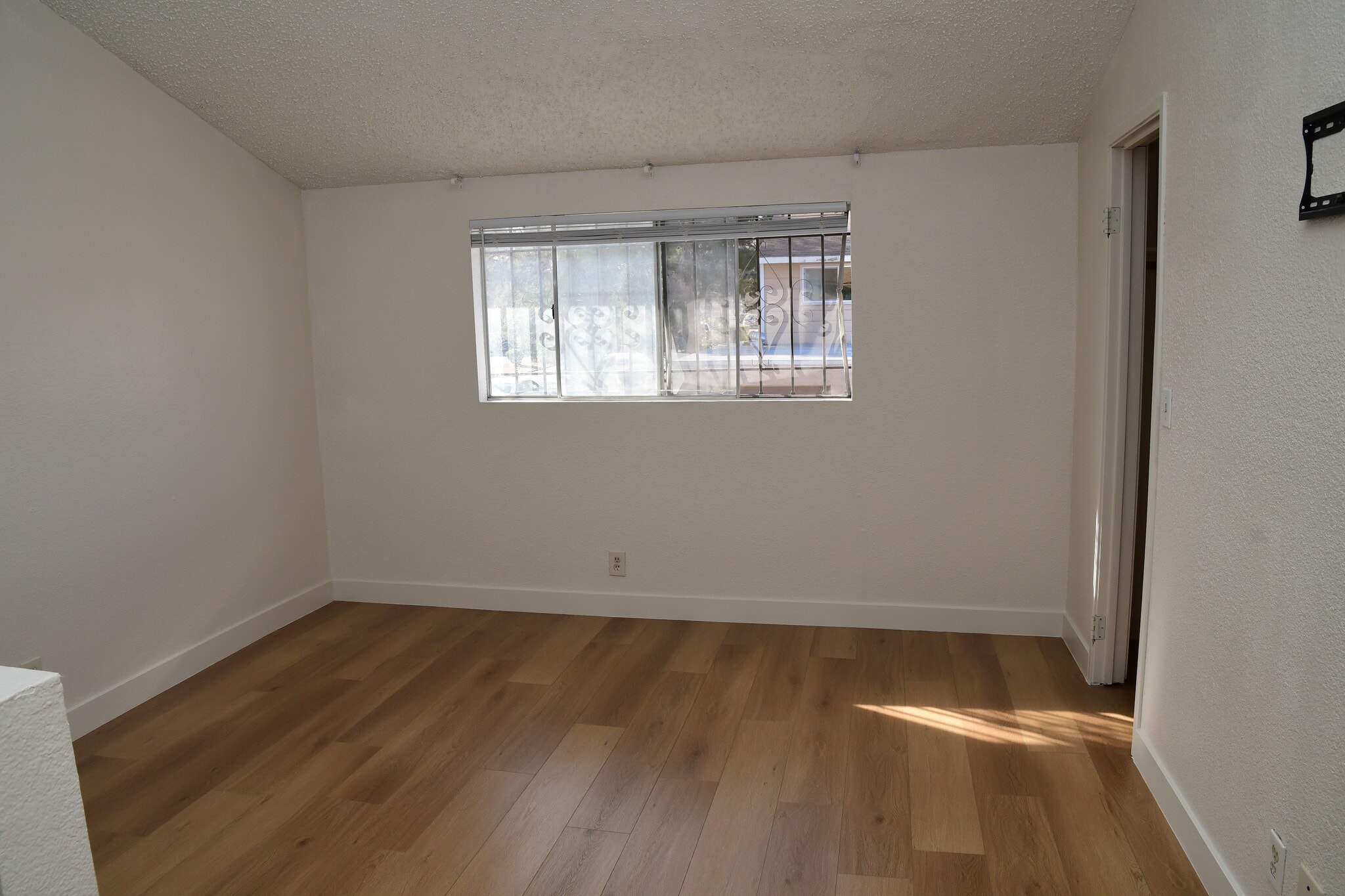 Building Photo - 5168 Greene Ln