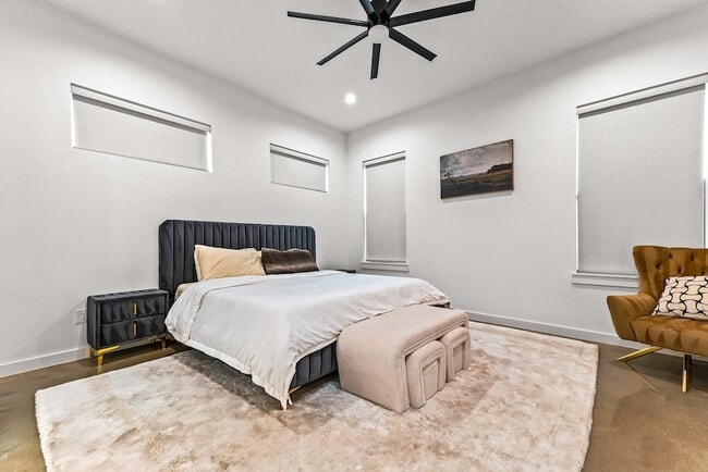 Building Photo - 1211 Bonnie View Rd