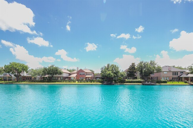 Building Photo - 8306 Golden Harbor