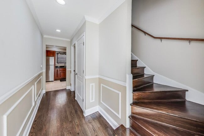 Building Photo - 2019 Georgetown Ln