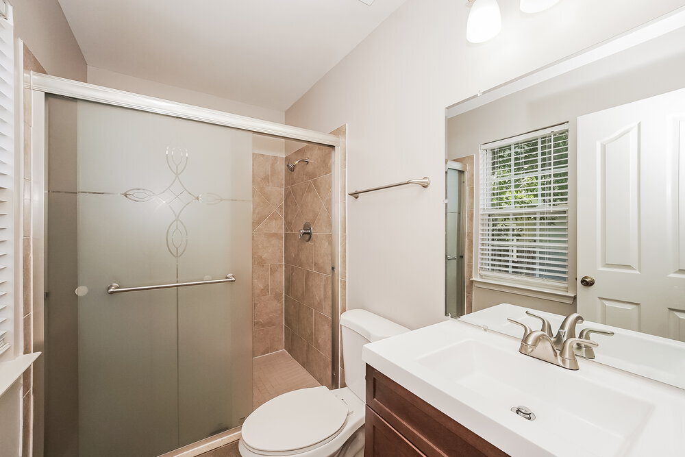 Building Photo - 3002 Salmon River Dr