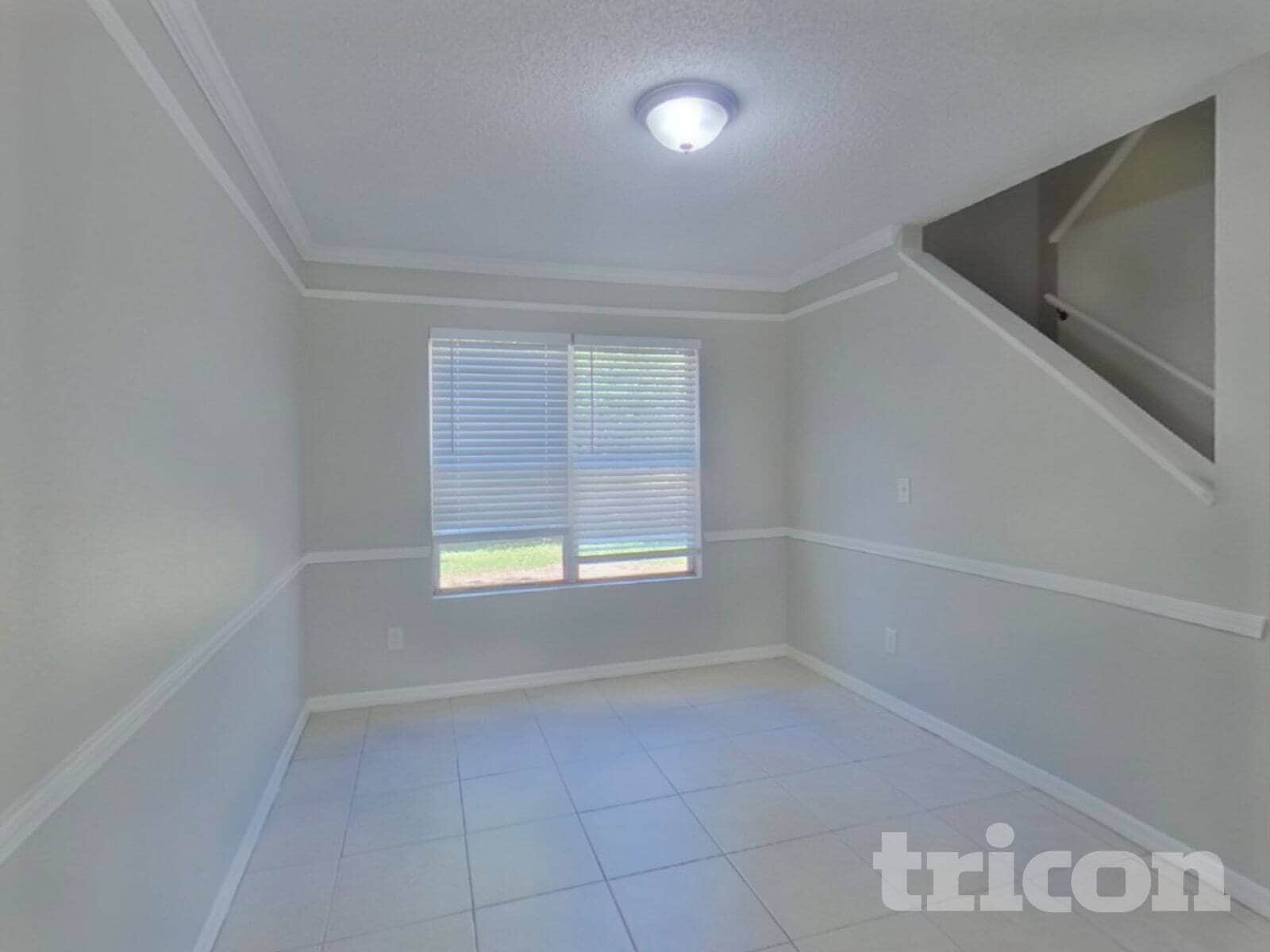 Building Photo - 12739 Serenade Cir N