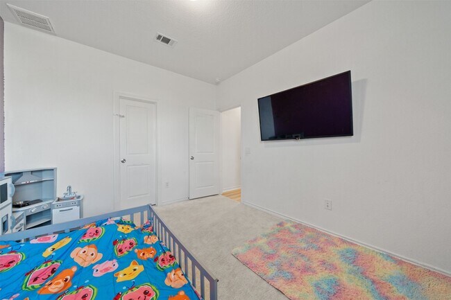 Building Photo - 1332 Tan Gable Ln