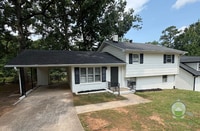 Building Photo - 203 Daisy Dr